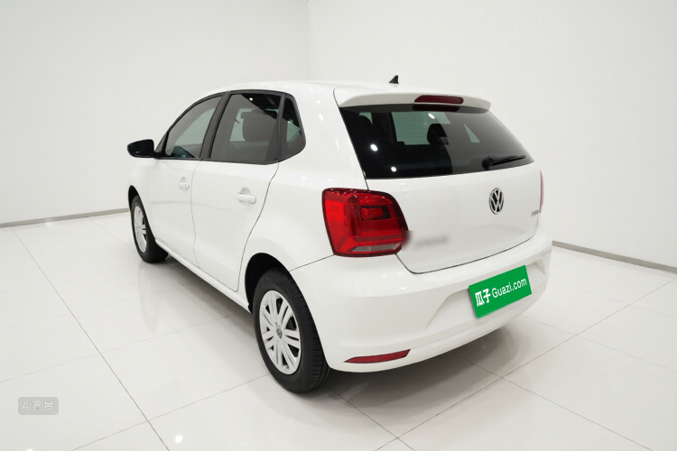 Volkswagen Polo 2017 car image #5