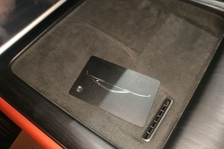 MI SU7 2025 image de voiture #9