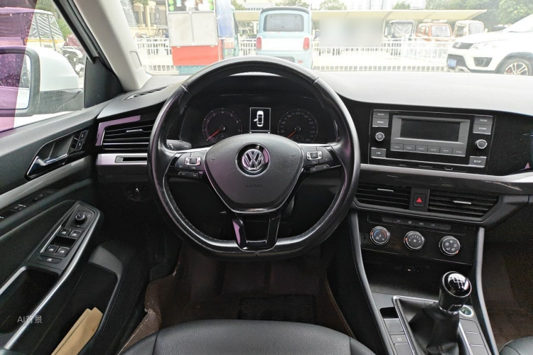 Volkswagen Bora 2019 car image #12