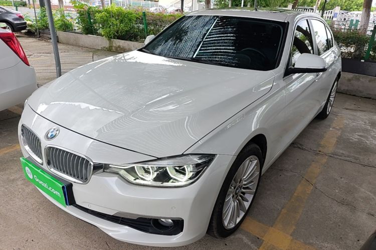BMW 3 Series 2018 #2 BMW 3 Series 2018 car image #2