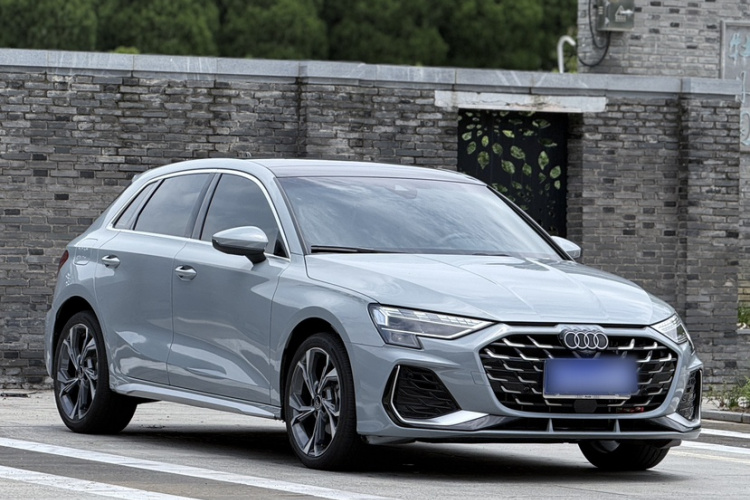 Audi A3 2025 car image #4