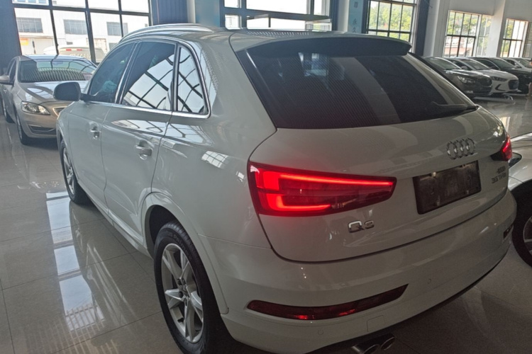 Audi Q3 2016 #5 Audi Q3 2016 car image #5