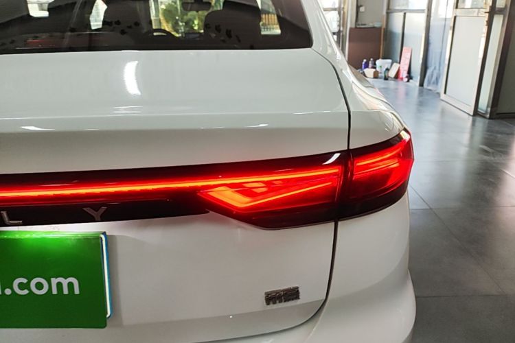 GEELY Emgrand 2023 car image #8