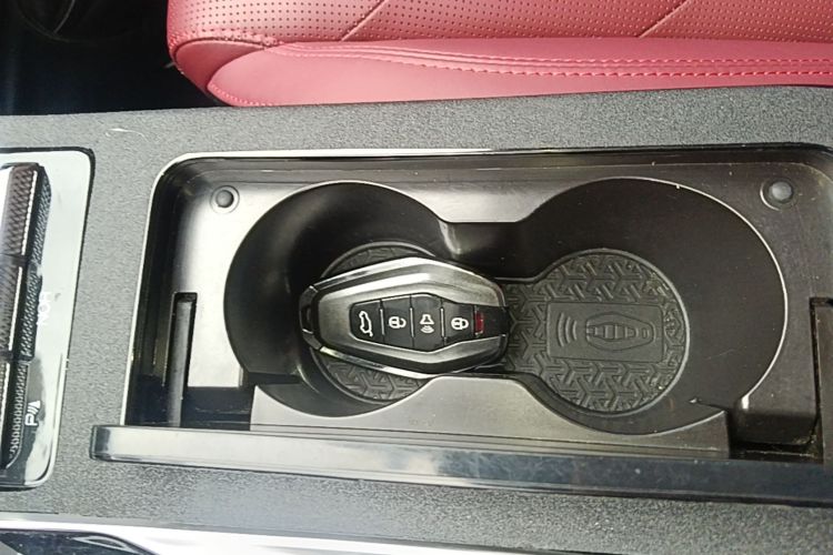Jetour X70 PLUS 2022 car image #9