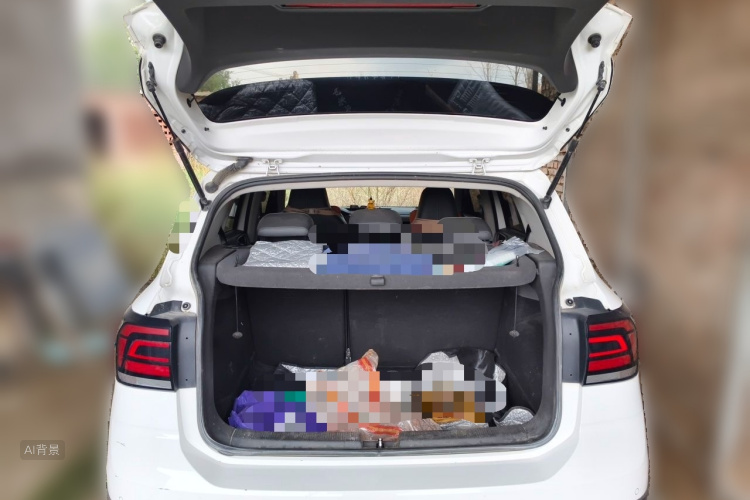 Volkswagen T-Cross 2020 car image #21