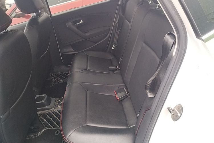 Volkswagen Polo 2019 #17 Volkswagen Polo 2019 car image #17