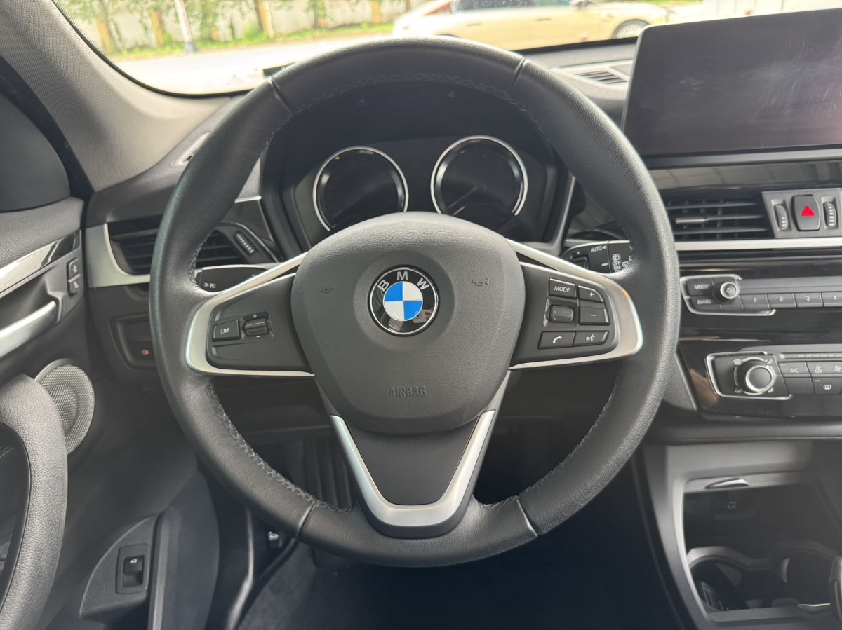 BMW X1 2022 #7 BMW X1 2022 car image #7