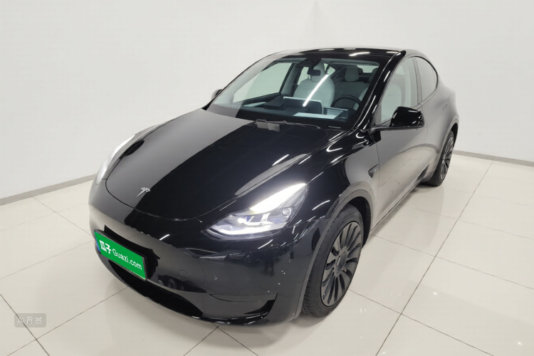 Tesla Model Y 2022 #2 Tesla Model Y 2022 car image #2