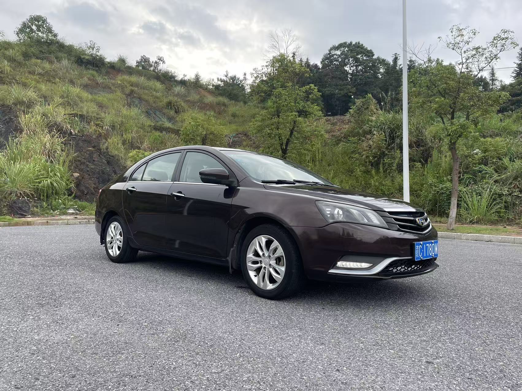 GEELY Emgrand 2015 #3 GEELY Emgrand 2015 image de voiture #3