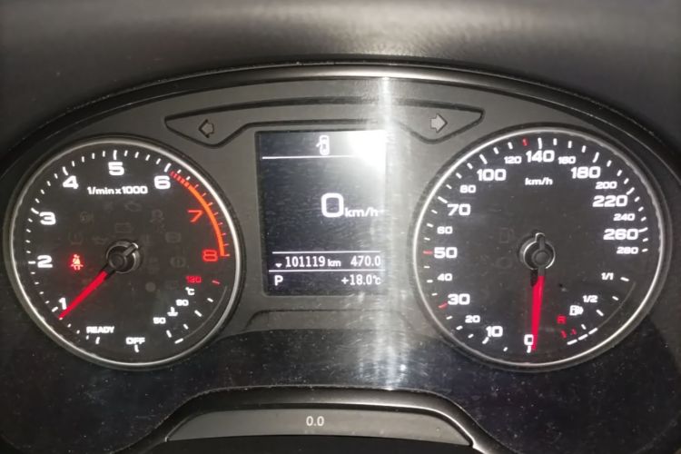 Audi A3 2019 car image #16