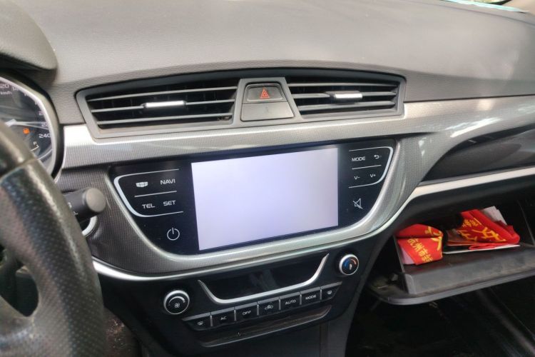 GEELY Emgrand 2017 #13 GEELY Emgrand 2017 car image #13
