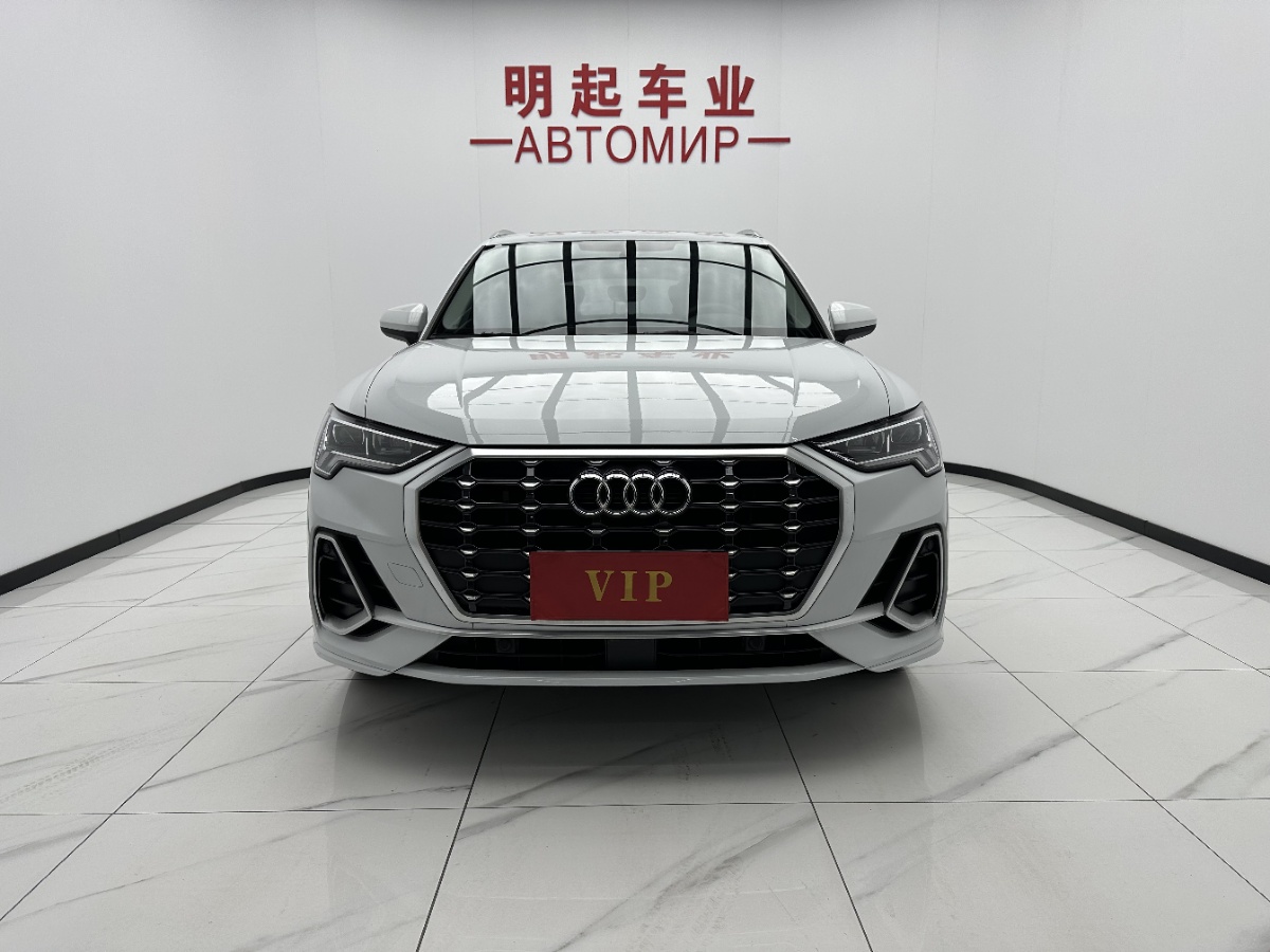 Audi Q3 2022 #2 Audi Q3 2022 car image #2