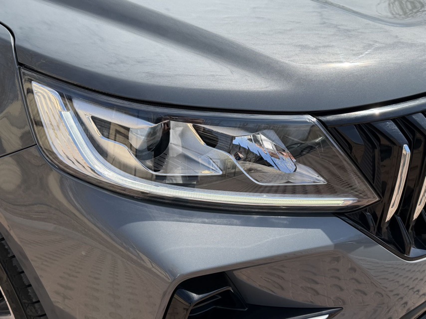 GEELY Vision X6 2023 car image #8