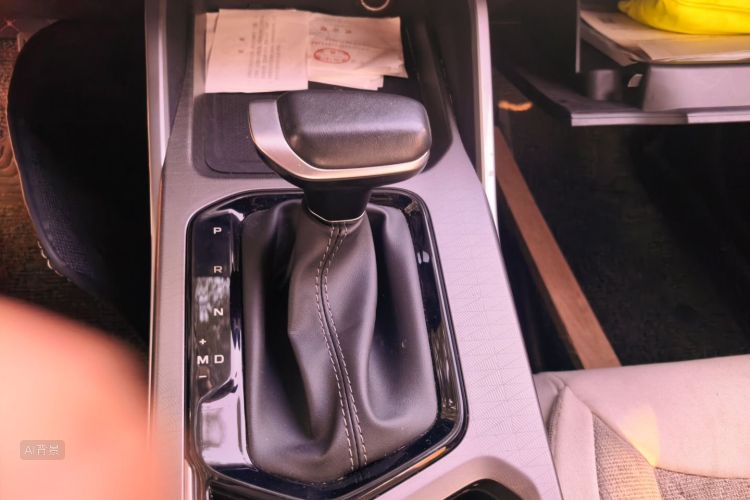 GEELY Emgrand 2022 #16 GEELY Emgrand 2022 car image #16