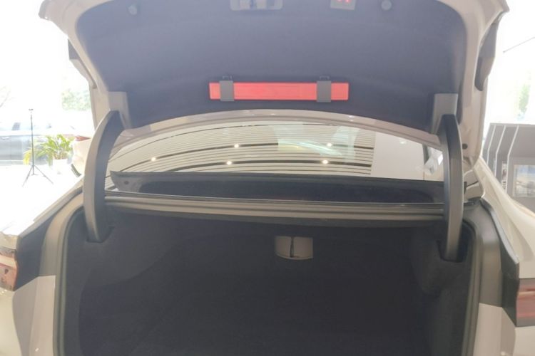 BYD Han 2025 #21 BYD Han 2025 car image #21