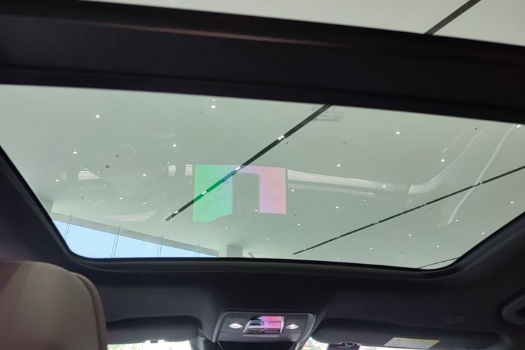 BYD Han 2022 car image #20