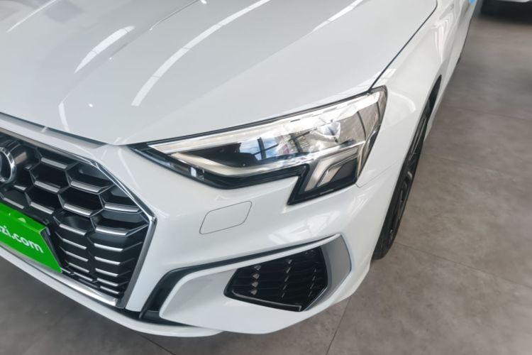 Audi A3 2022 car image #23