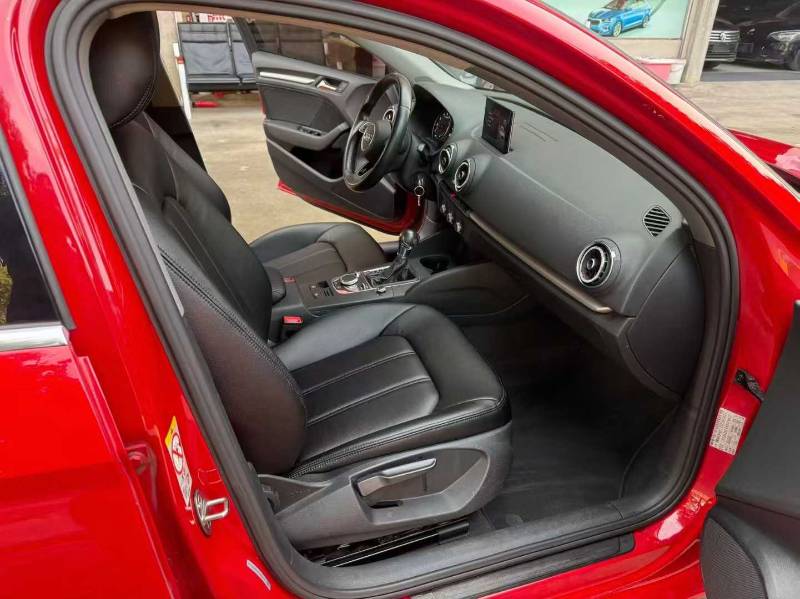 Audi A3 2019 car image #7