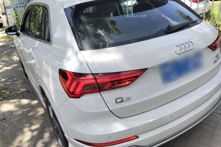 Audi Q3 2020 #5 Audi Q3 2020 car image #5