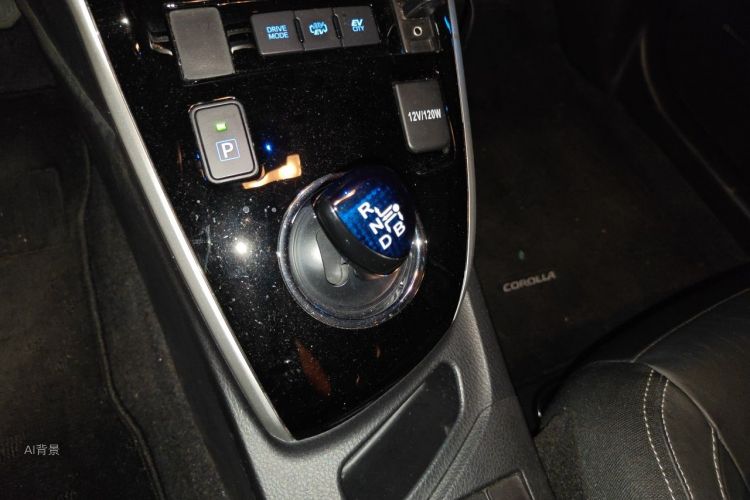 Toyota Corolla Hybird E+ 2022 immagine di auto #16