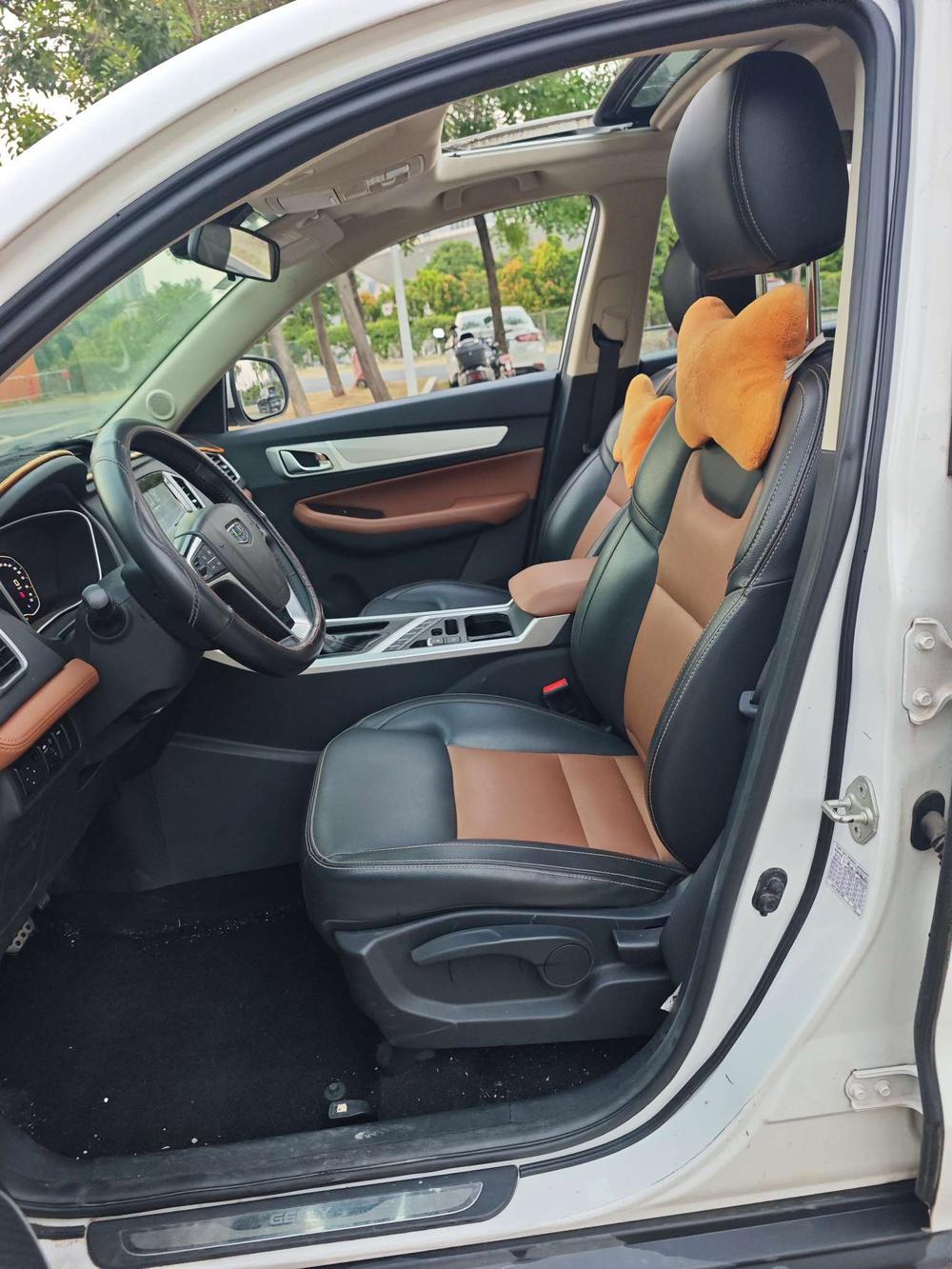 GEELY Vision X6 2018 image de voiture #17