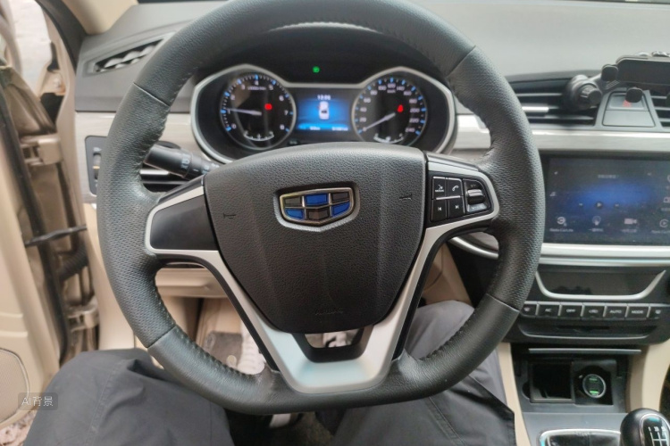 GEELY Emgrand 2018 #12 GEELY Emgrand 2018 car image #12