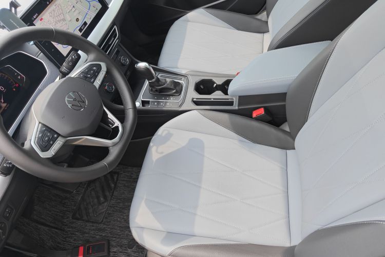 Volkswagen Lavida 2023 car image #17