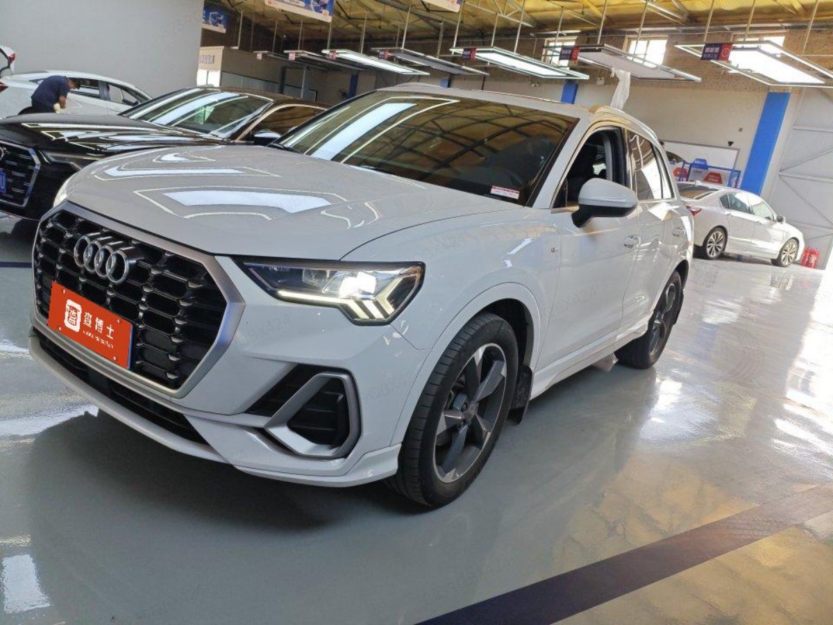Audi Q3 2020 Audi Q3 2020 car image