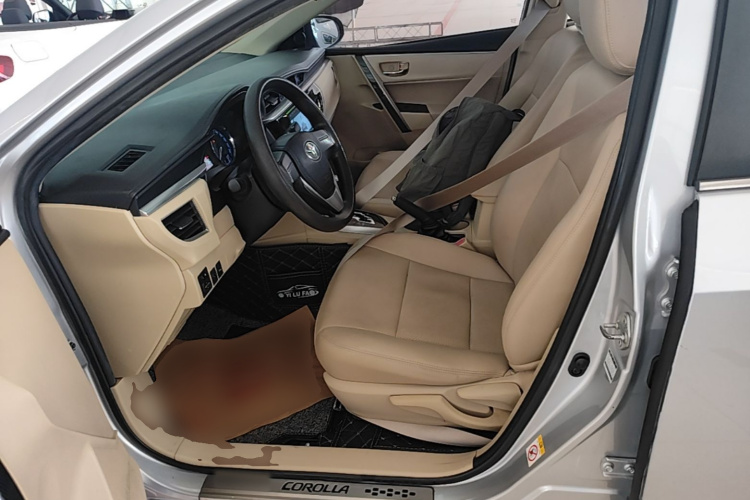 Toyota Corolla 2015 car image #15