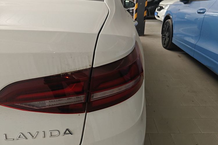 Volkswagen Lavida 2026 car image #8