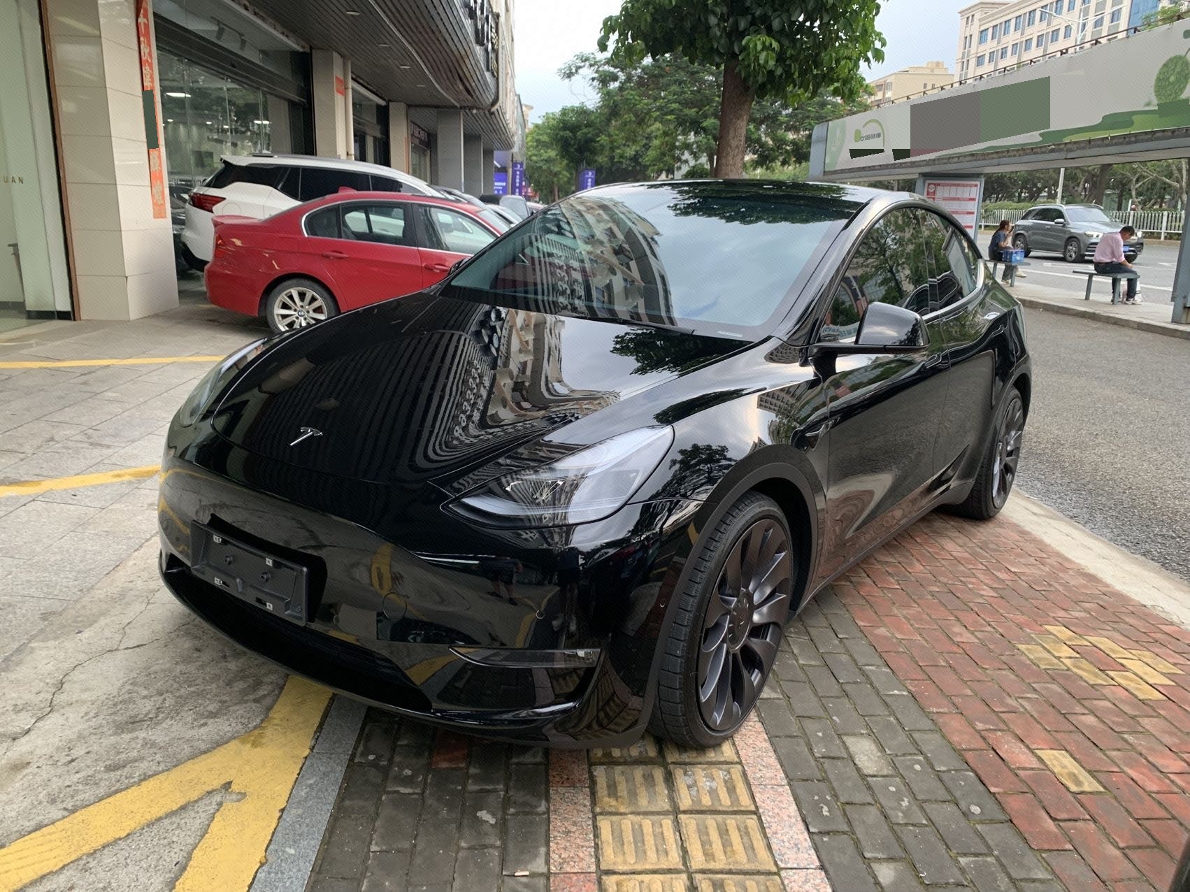 Tesla Model Y 2022 Tesla Model Y 2022 car image