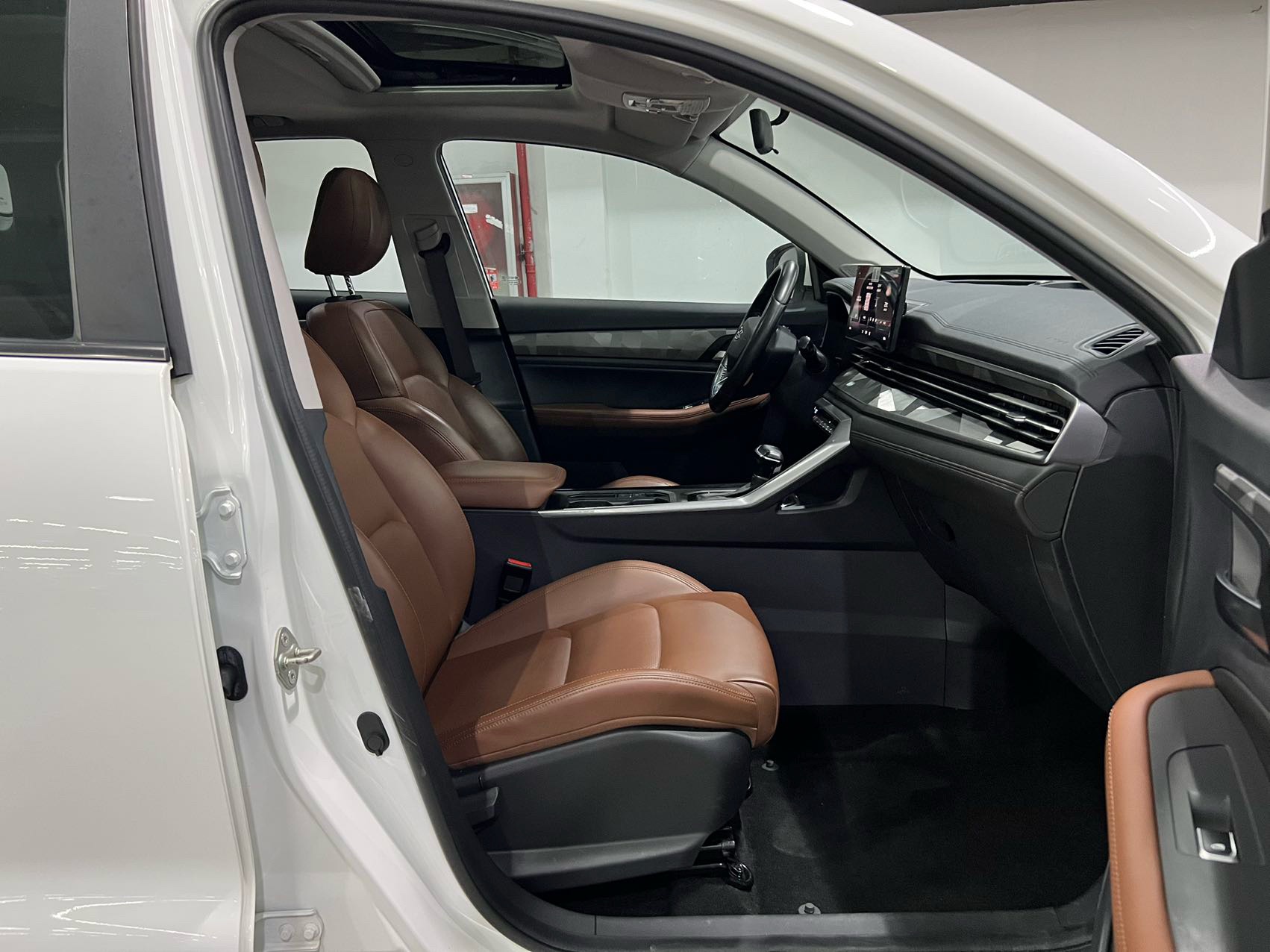 GEELY Vision X6 2022 imagen de coche #13