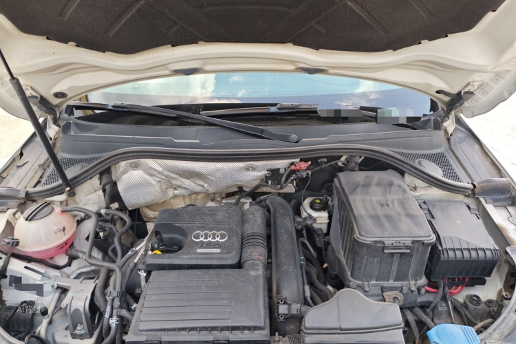 Audi Q3 2015 #22 Audi Q3 2015 car image #22