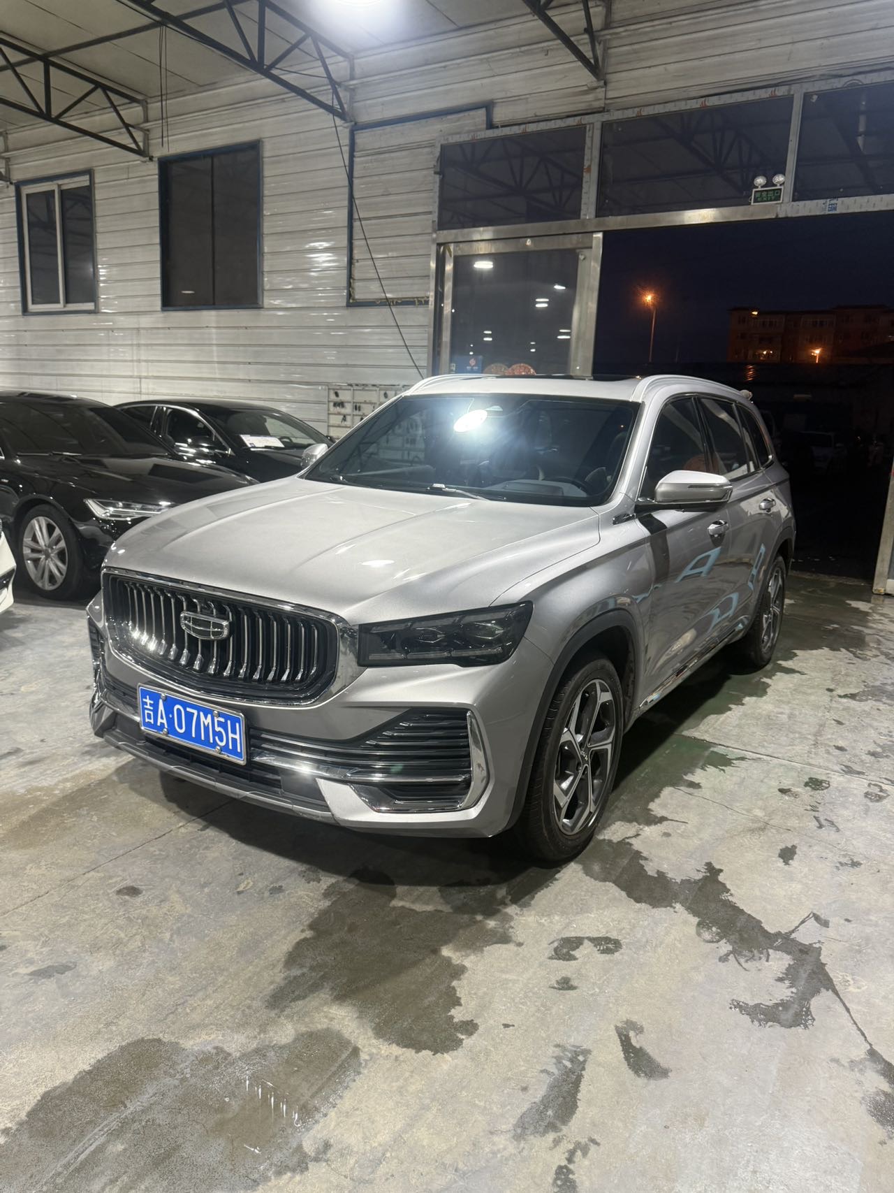 GEELY Boyue L 2023 car image 