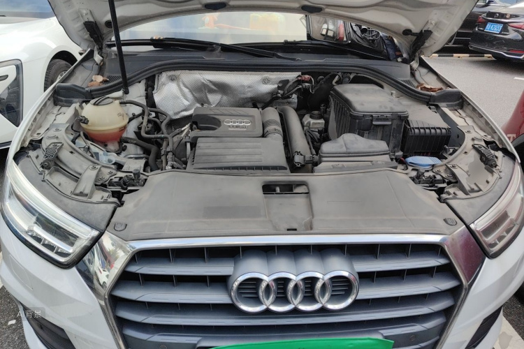 Audi Q3 2017 #22 Audi Q3 2017 car image #22