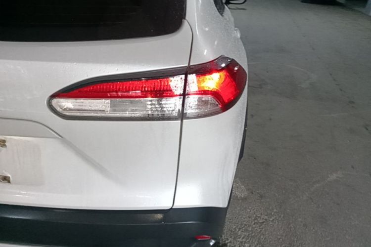 Toyota Corolla Cross 2024 #8 Toyota Corolla Cross 2024 car image #8