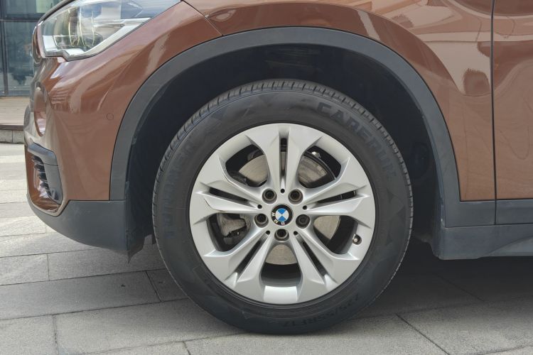 BMW X1 2016 #9 BMW X1 2016 صورة سيارة #9