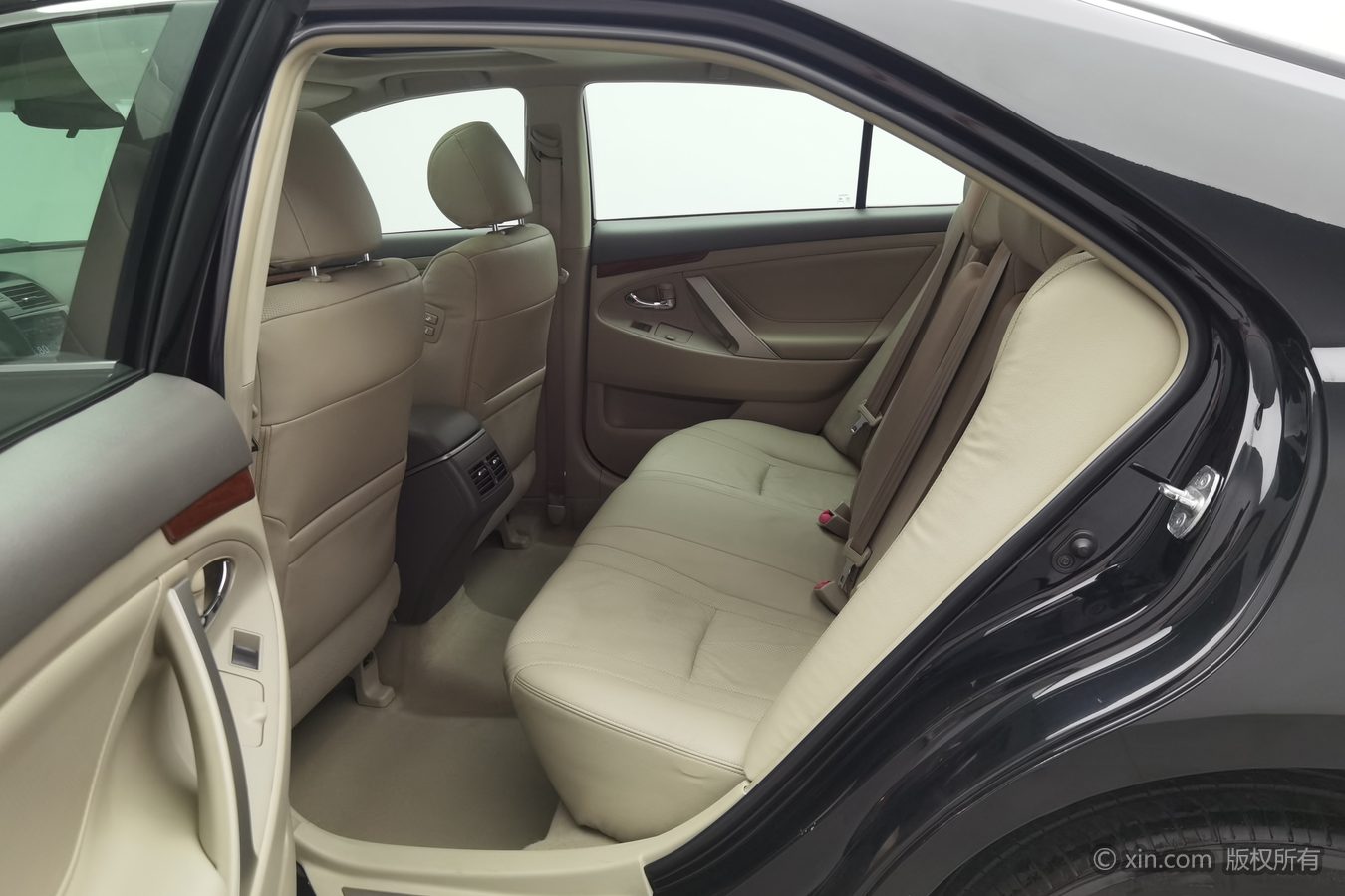 Toyota Camry 2014 car image #16