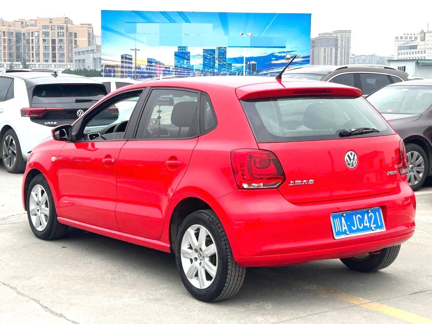 Volkswagen Polo 2013 car image #7