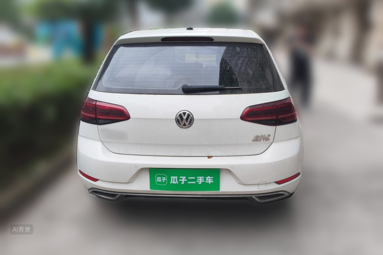 Volkswagen Golf 2020 car image #6