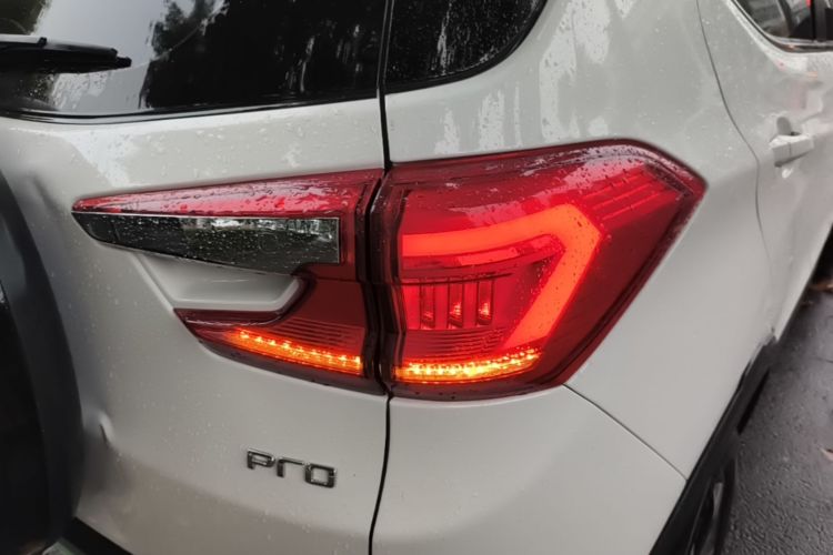 BYD Yuan Pro 2021 car image #8