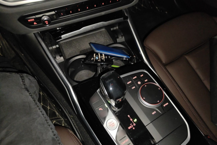 BMW 3 Series 2021 #18 BMW 3 Series 2021 car image #18