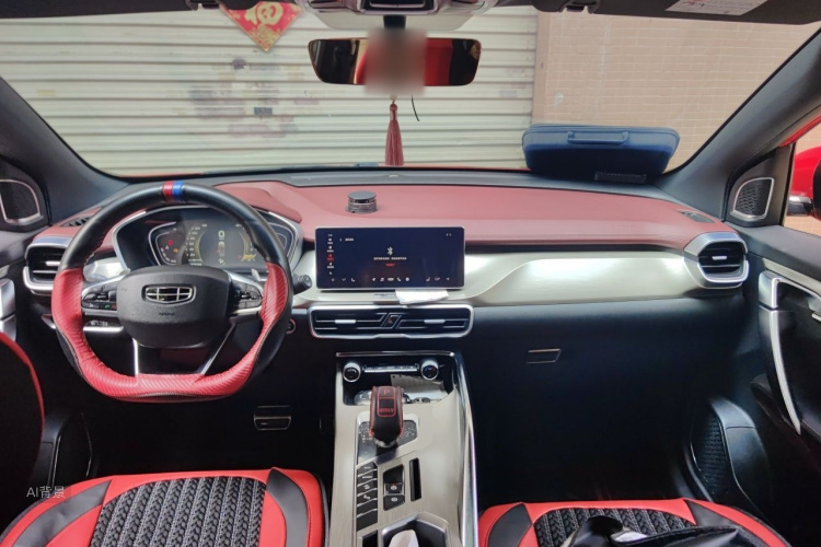 GEELY Coolray 2018 immagine di auto #11