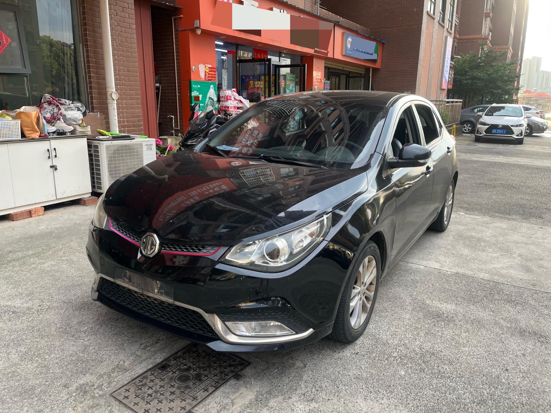 MG 5 2015 MG 5 2015 car image