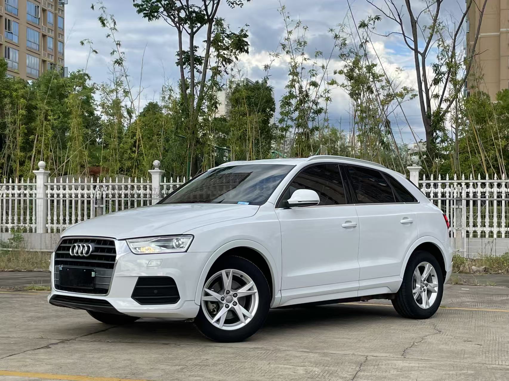 Audi Q3 2018 #4 Audi Q3 2018 car image #4