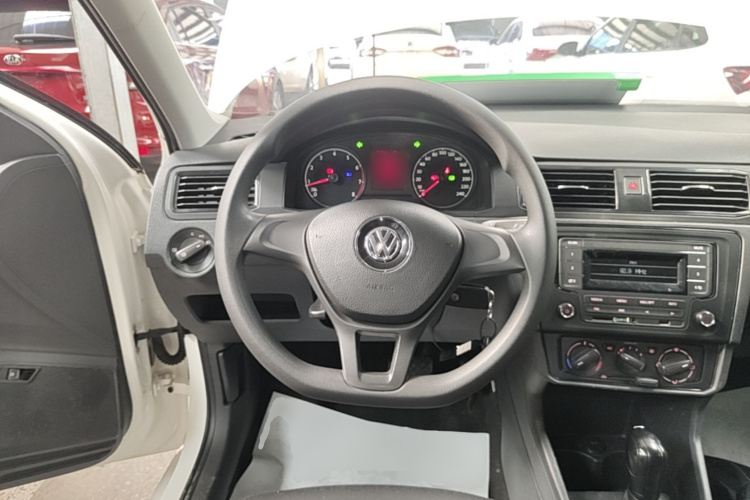 Volkswagen Santana 2016 image de voiture #15