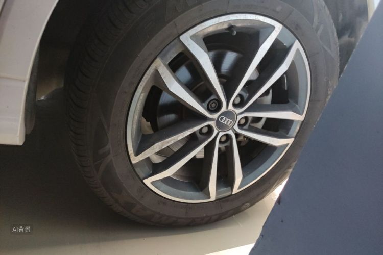 Audi Q3 2021 immagine di auto #9