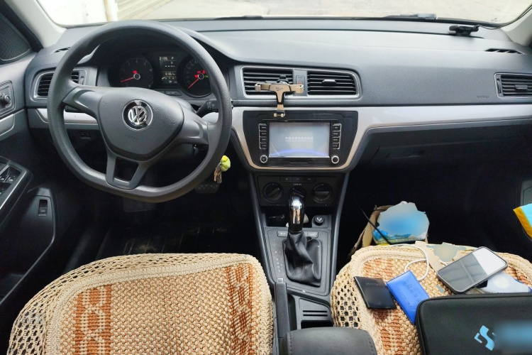 Volkswagen Lavida 2016 car image #11