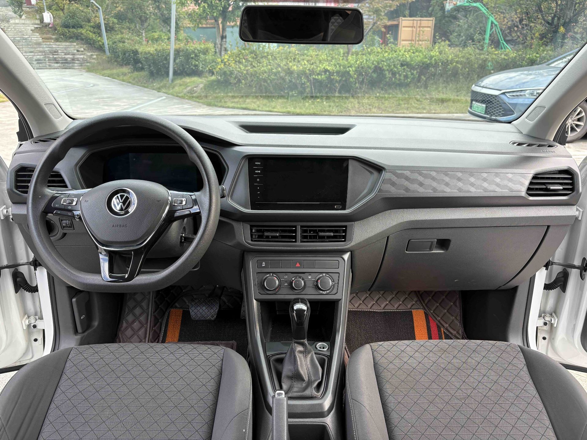 Volkswagen T-Cross 2023 imagem de carro #14
