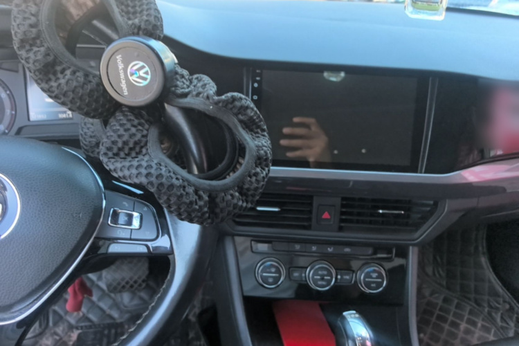 Volkswagen Bora 2019 صورة سيارة #10
